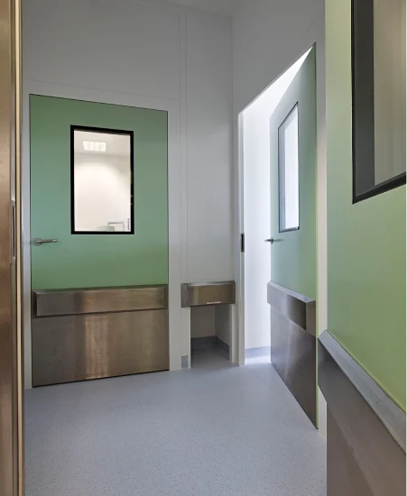 Les portes étanches pour salle blanche et laboratoire améliorent le confinement